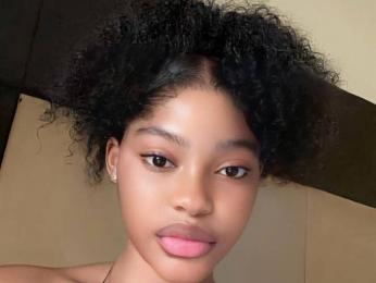 KandyBliss webcam model stream image