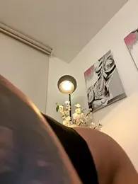 Rae_Lil_White webcam model stream image