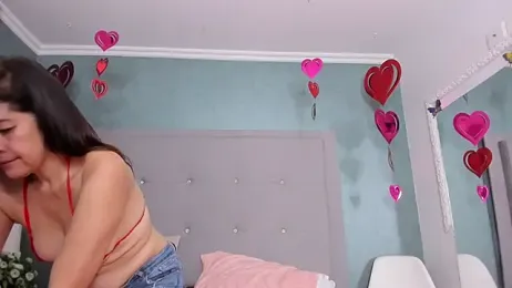 _evamilf_ webcam model stream image