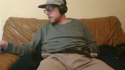 hunter1689 webcam cam4 model stream image