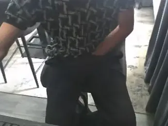 hornyman18cm39 webcam model stream image