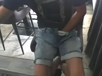 hornyman18cm39 webcam model stream image