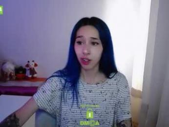 katara_a webcam model stream image