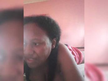 Eirondra-valeen webcam bongacams model stream image