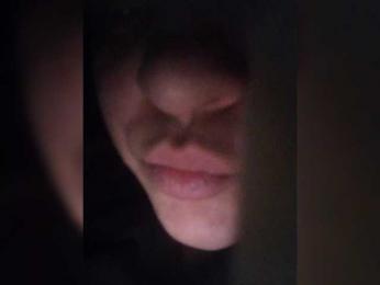 Mari-kis45 webcam model stream image