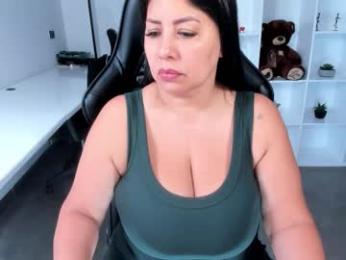 natural_bigboobs webcam model stream image
