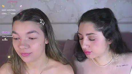 CorinnaSuttie webcam model stream image