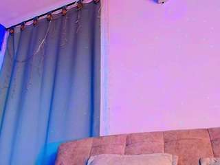 liccy-hall webcam model stream image