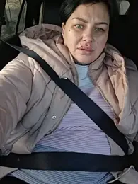 CurvyyAnna webcam model stream image