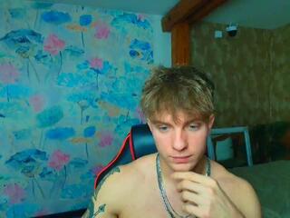 Levi Manning webcam model stream image