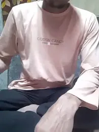 Burhade-- webcam stripchat model stream image