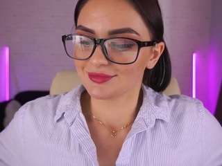 milashalovely webcam model stream image