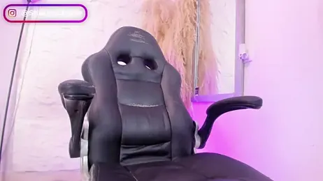 Sharicklovee webcam model stream image