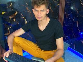 David Clay webcam flirt4free model stream image