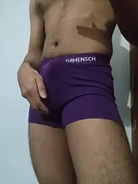 Mallu_RedBull webcam stripchat model stream image