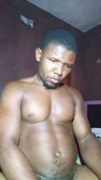 Desy2283 webcam model stream image