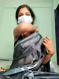 Shivani2002 webcam model stream image