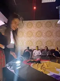 Etwas_neugierig webcam model stream image