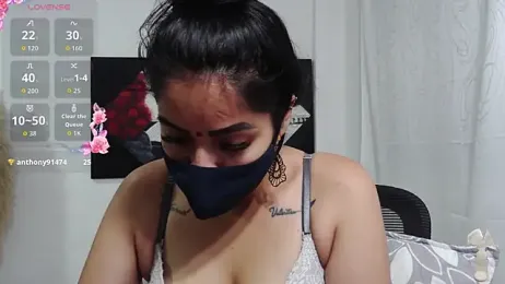 umarany webcam stripchat model stream image