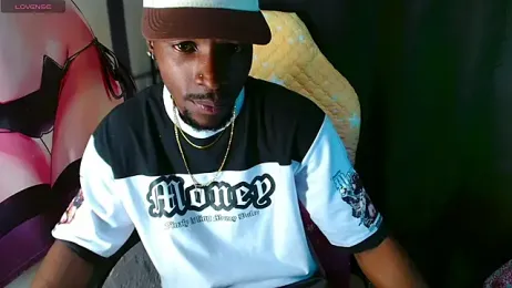 Aroonsexyboy webcam model stream image