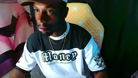 Aroonsexyboy webcam model stream image