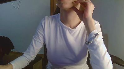 Vampirosa webcam model stream image