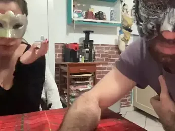 Goodvibratesduo webcam stripchat model stream image