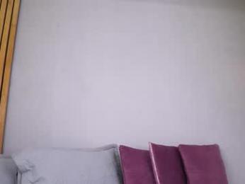 mia_reeves webcam model stream image