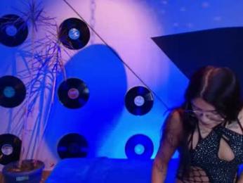 lilith_black_1 webcam model stream image