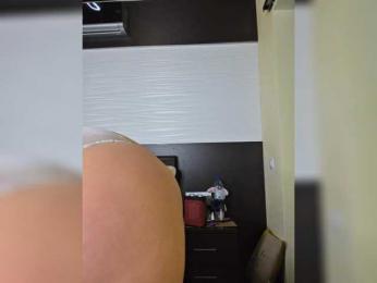 FLUFFY_BEAUTY webcam bongacams model stream image