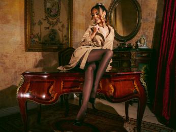 AlesiaBrice webcam model stream image