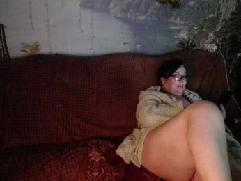 Lori20 webcam model stream image