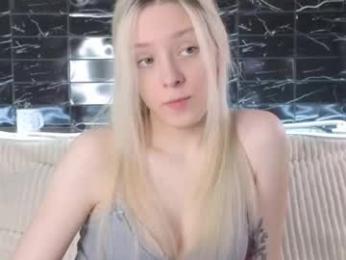 peek_in_my_window webcam model stream image