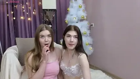 TwixieGuo webcam model stream image