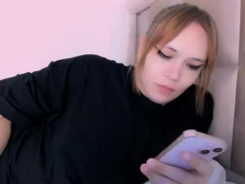 yomoyoo webcam model stream image