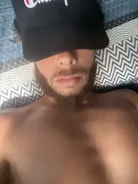 Olhoosclaros webcam model stream image