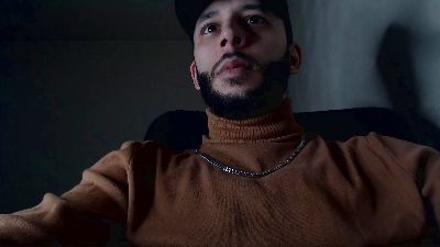 Henryaxe webcam cam4 model stream image