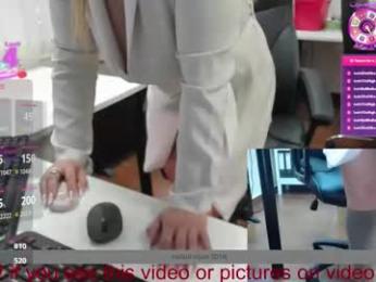 milf_viktoria webcam chaturbate model stream image