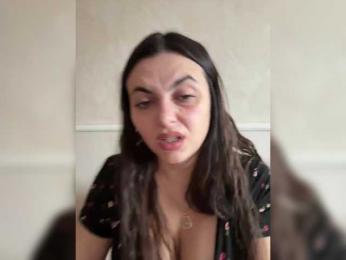 LustySass webcam model stream image