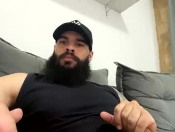 beardmax webcam model stream image