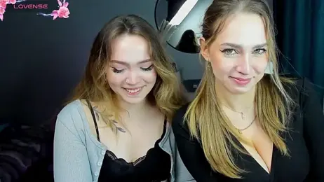 Evia_r0se webcam stripchat model stream image