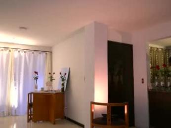 lola_cocks webcam chaturbate model stream image