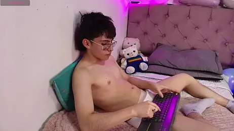 PepperTwink webcam stripchat model stream image