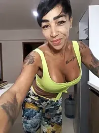 Alison_fitness webcam model stream image