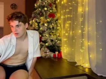 aurora_asti_ webcam model stream image