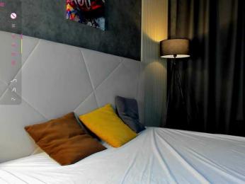 AmelyLil webcam model stream image