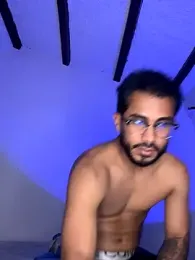 TU-MORENOO webcam model stream image