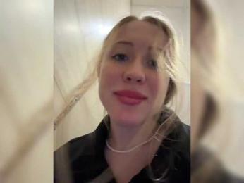 LiiBaby webcam model stream image