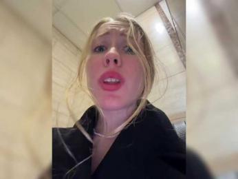 LiiBaby webcam model stream image