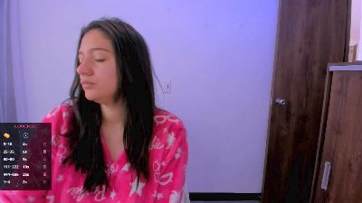 Kittyfeet1 webcam model stream image